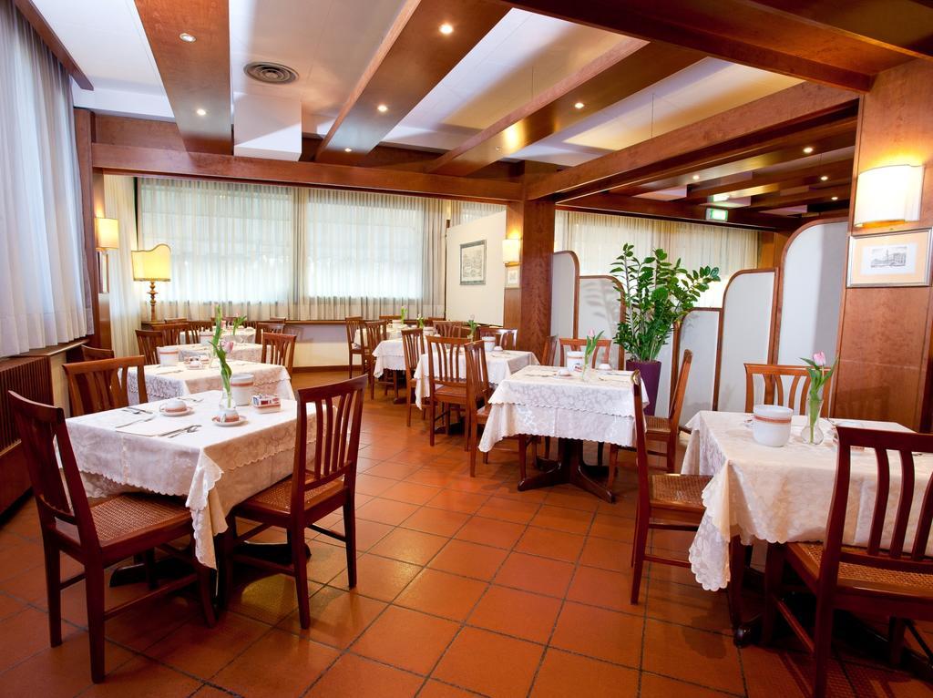 Hotel Marconi Ponte San Nicolo Esterno foto