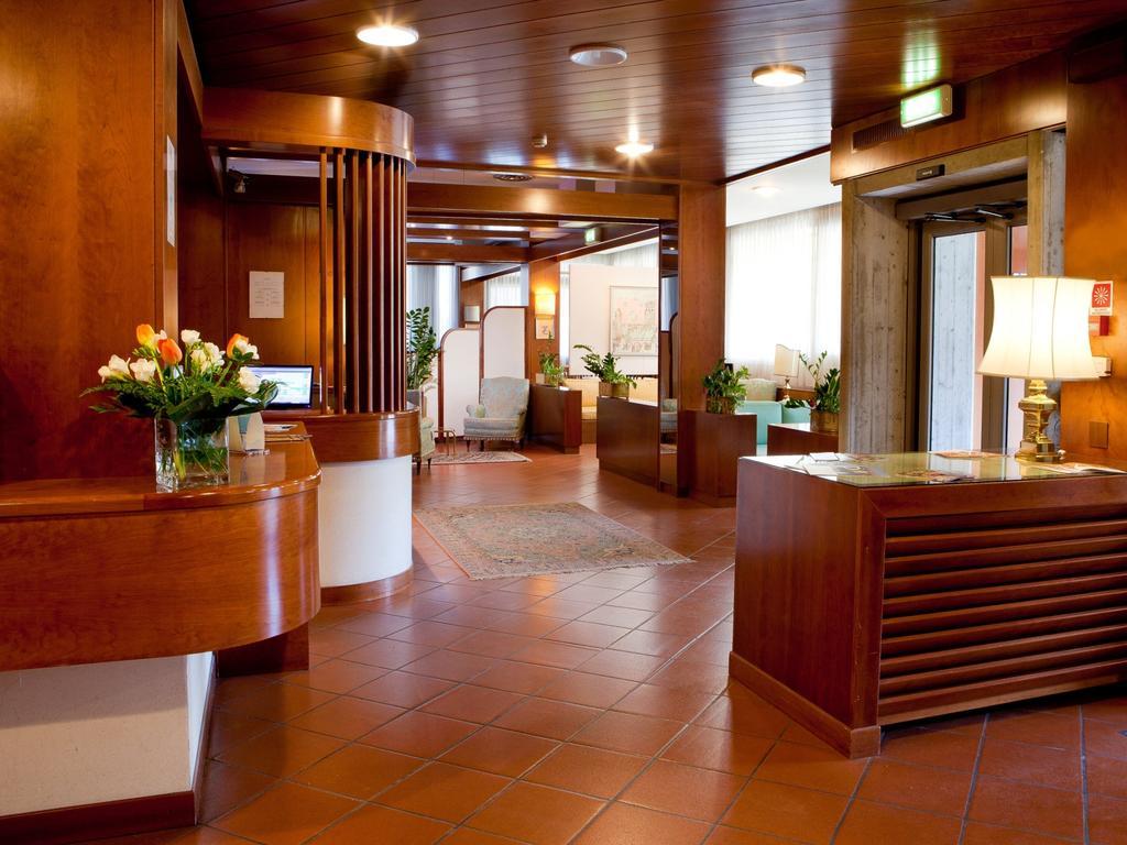 Hotel Marconi Ponte San Nicolo Esterno foto