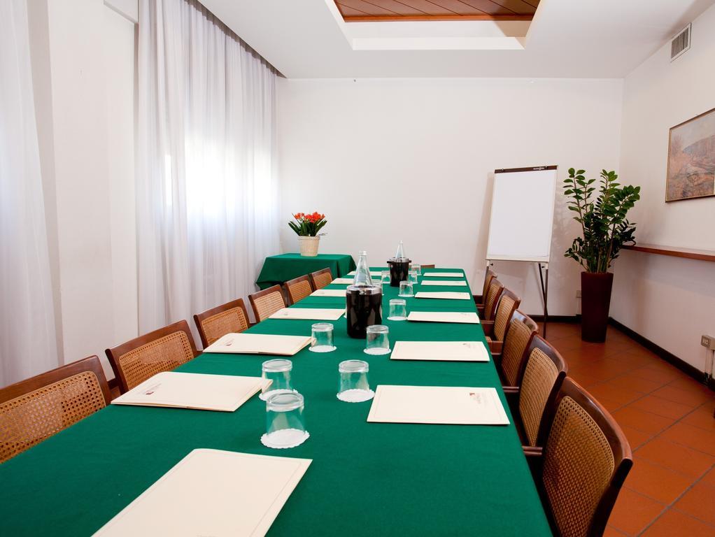 Hotel Marconi Ponte San Nicolo Esterno foto