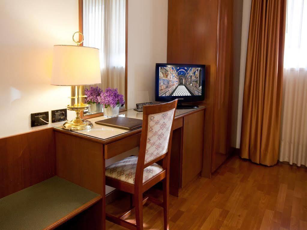 Hotel Marconi Ponte San Nicolo Esterno foto